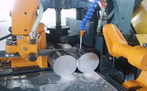 泰和卧式带锯床的送料方式有哪几种？